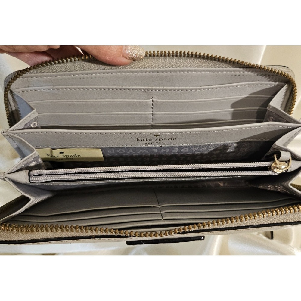 KATE SPADE Neda Grove Street Knowledge Full Zip Long Continental Wallet Grey